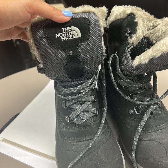 The North Face Clima-Dry Insulated Hiking Boots Sz 8.5 women snow boots - Picture 2 of 6